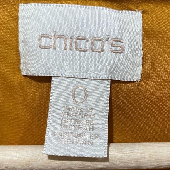 CHICO’S Modern Textured Topper Jacket Long Sleeve Yellow Gold Size 0 US 4 Small - Picture 8 of 12
